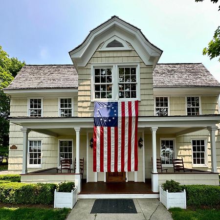 The 1708 House Bed & Breakfast Southampton Eksteriør bilde