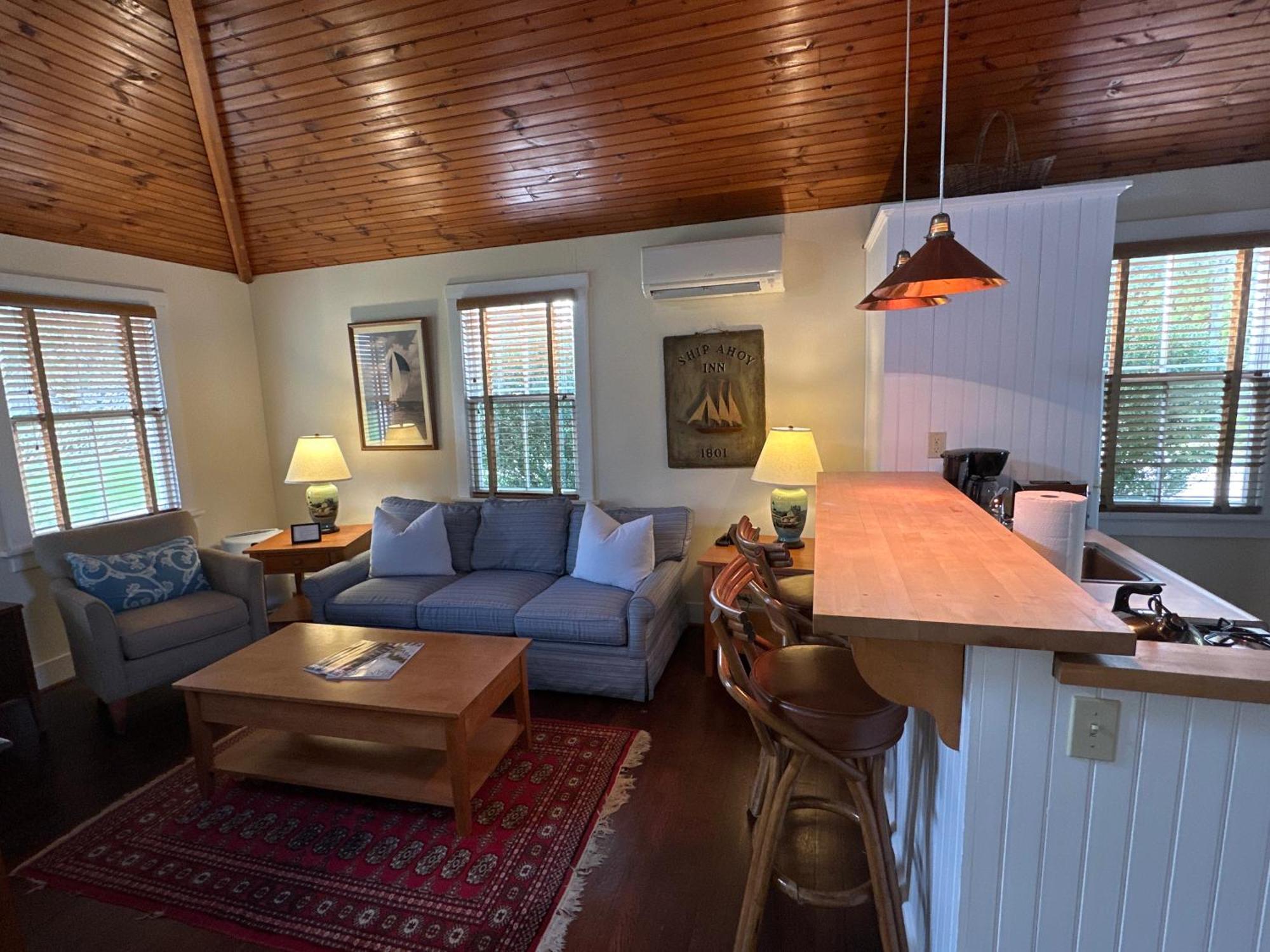 The 1708 House Bed & Breakfast Southampton Eksteriør bilde