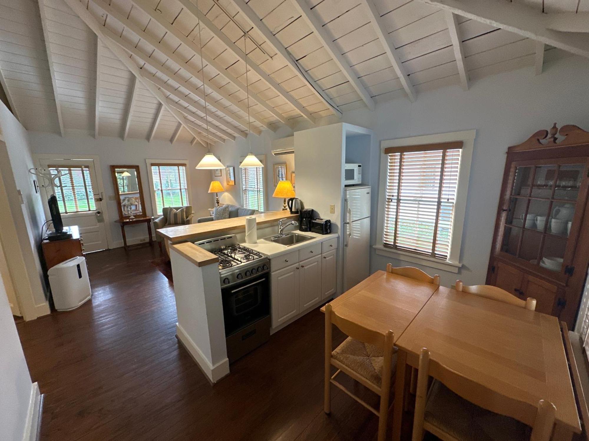 The 1708 House Bed & Breakfast Southampton Eksteriør bilde