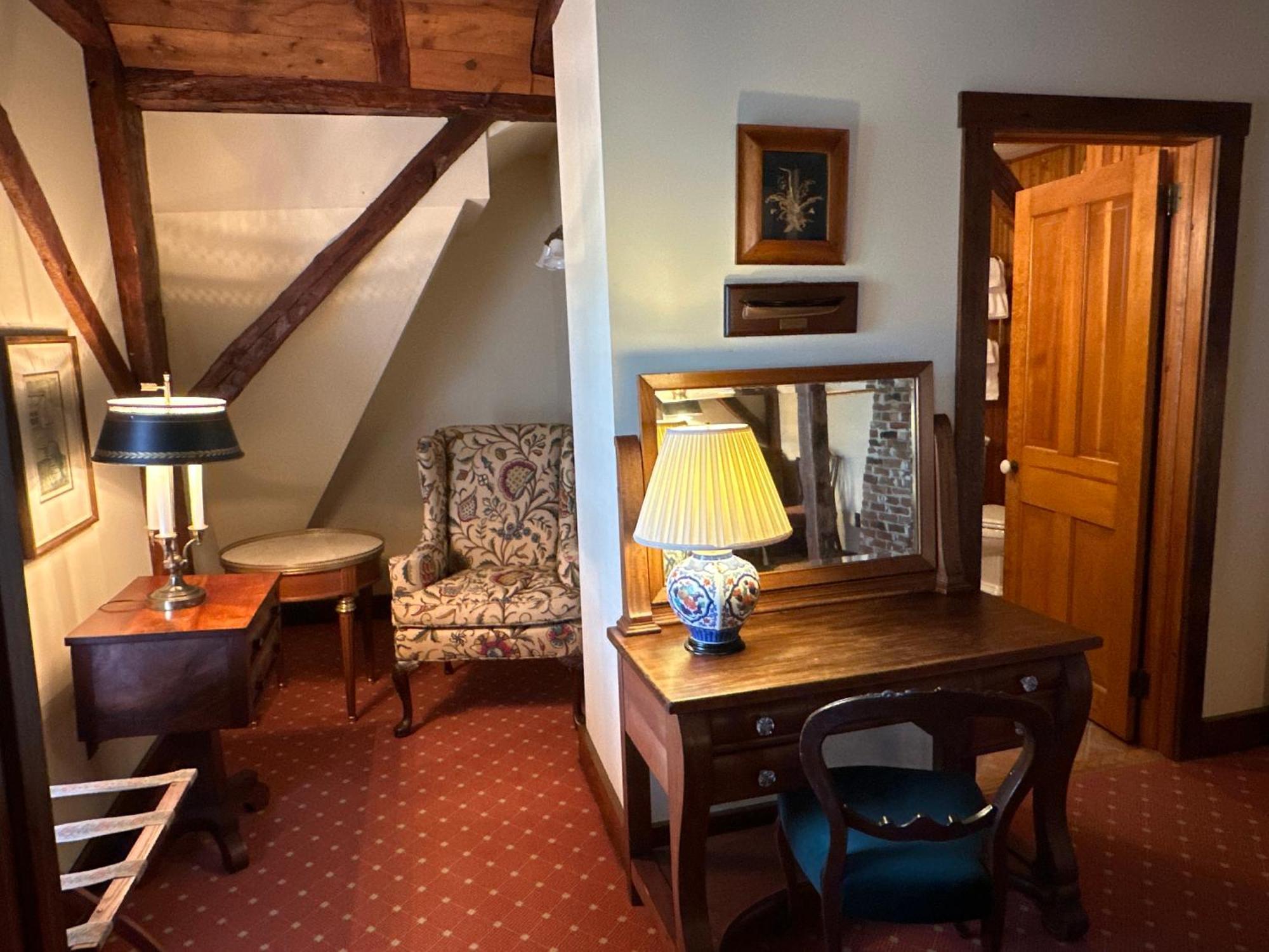 The 1708 House Bed & Breakfast Southampton Eksteriør bilde