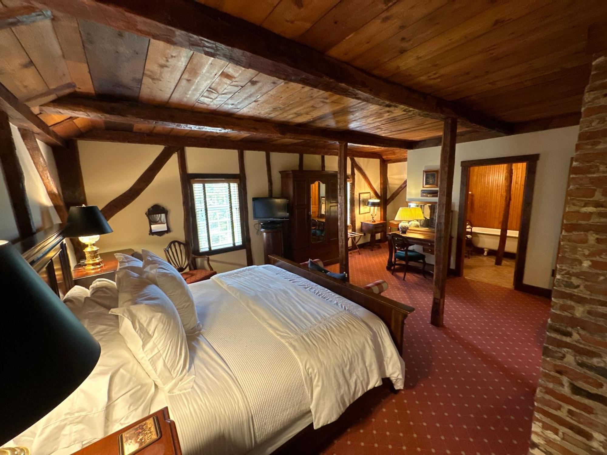 The 1708 House Bed & Breakfast Southampton Eksteriør bilde