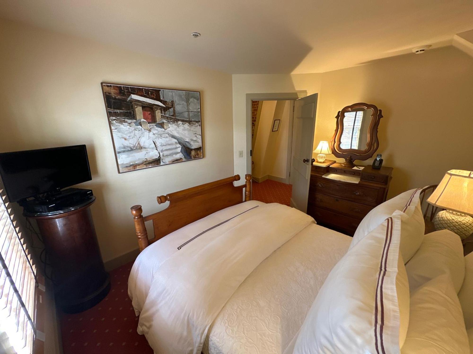 The 1708 House Bed & Breakfast Southampton Eksteriør bilde