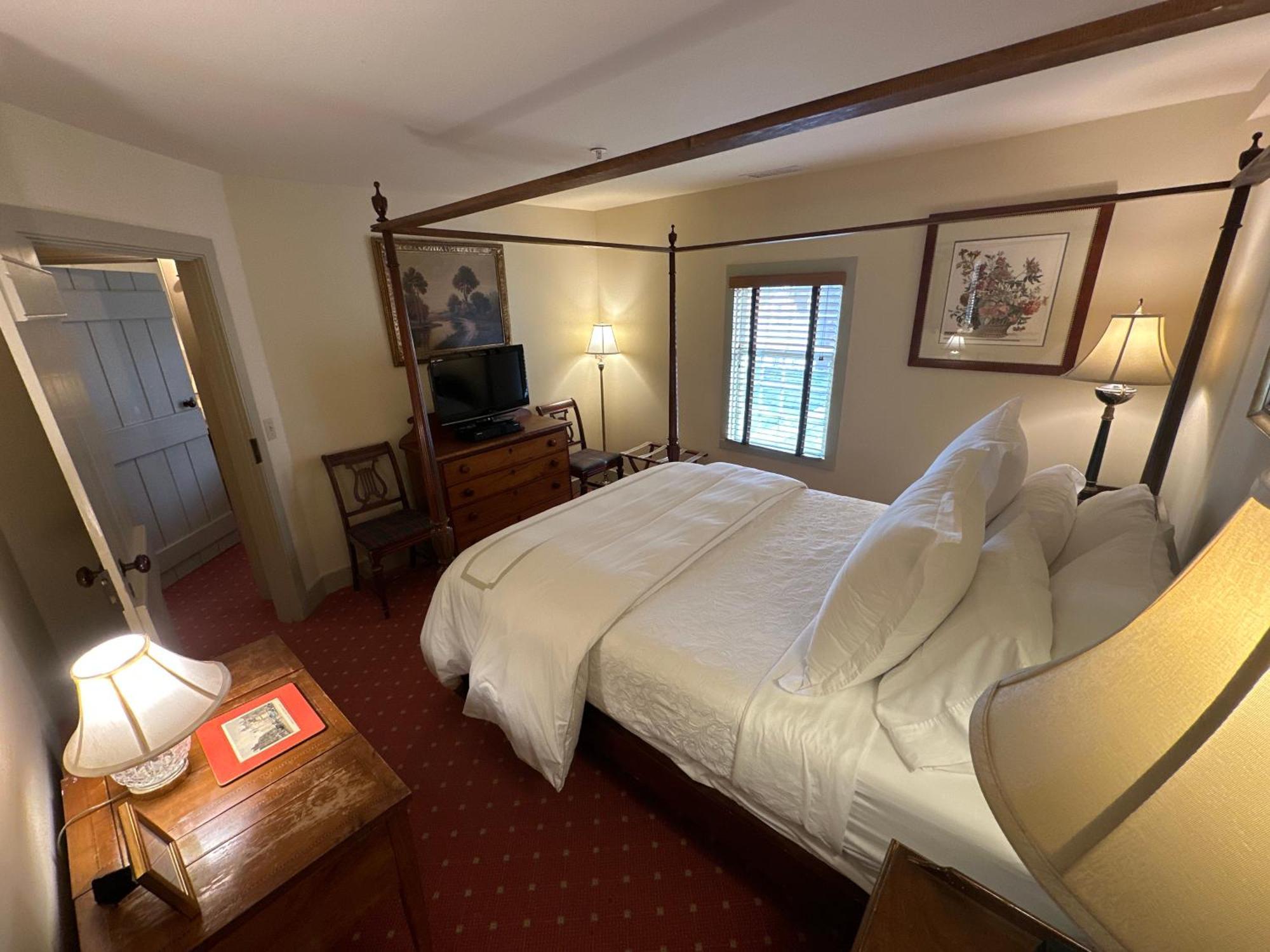 The 1708 House Bed & Breakfast Southampton Eksteriør bilde
