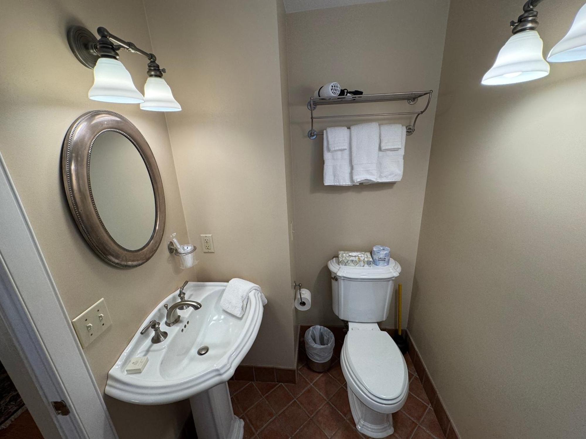 The 1708 House Bed & Breakfast Southampton Eksteriør bilde